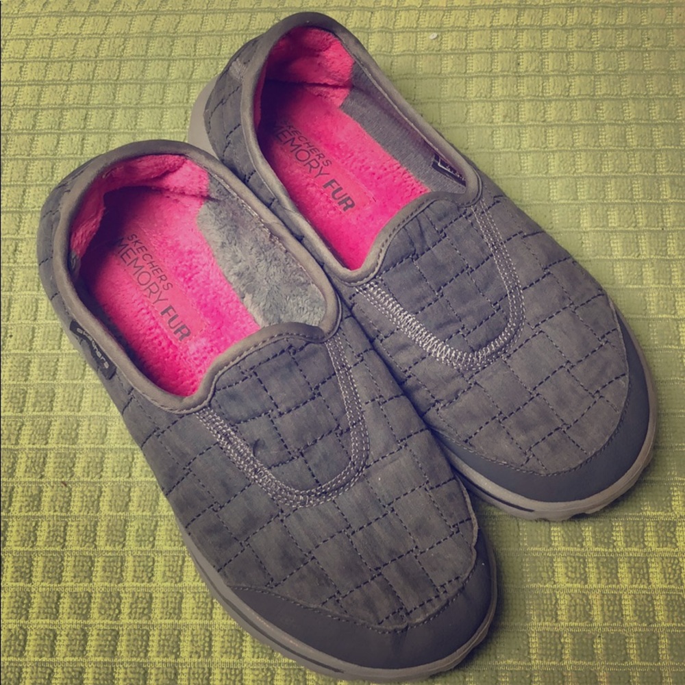 Skechers